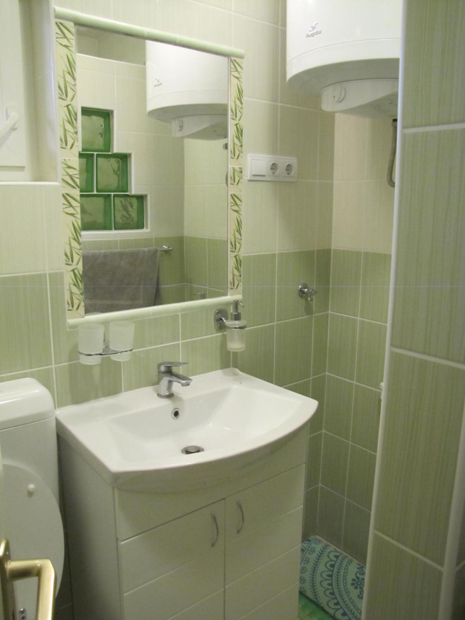 Gyoengyhaz Nyaralo Villa Gyomaendrőd Exteriör bild